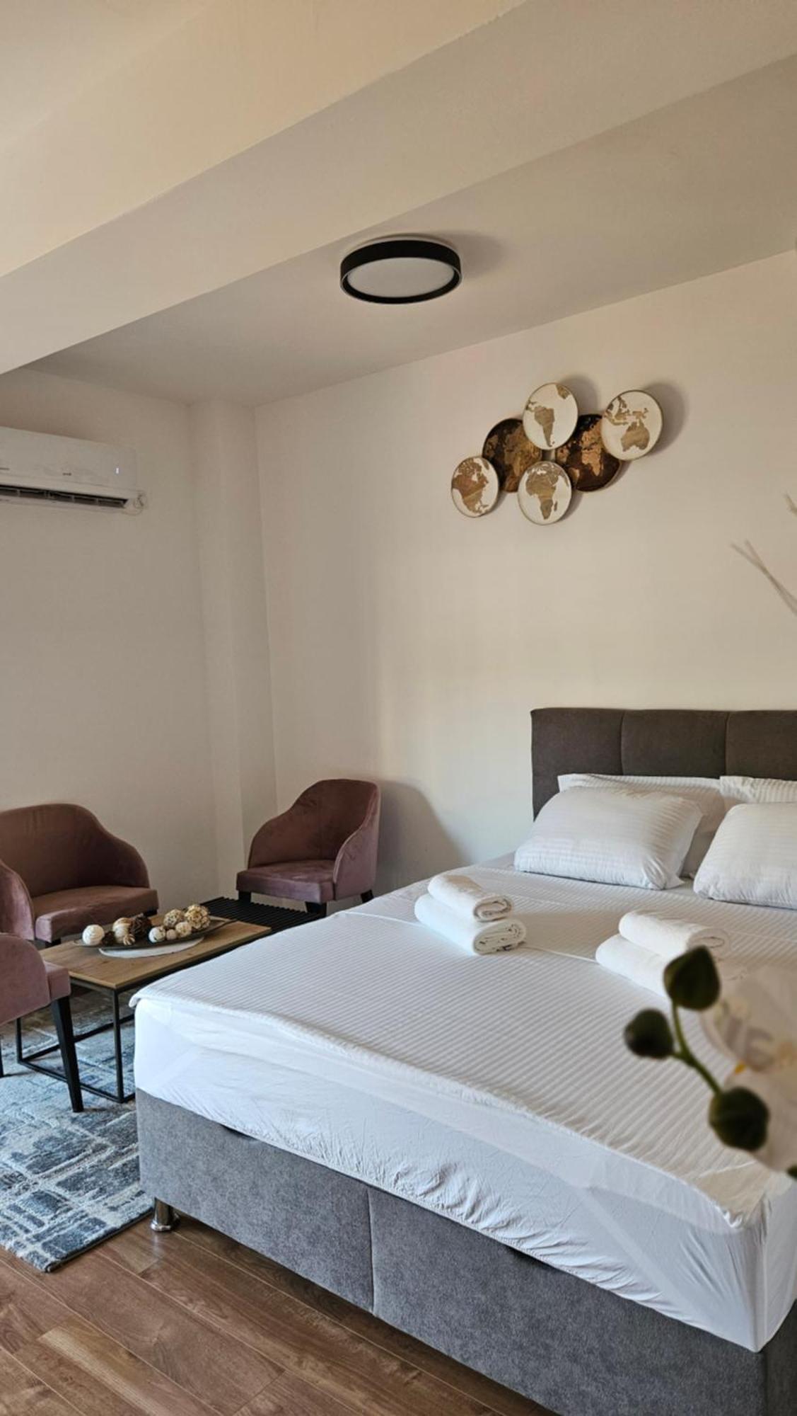 Podgorica Apartments Planet Zewnętrze zdjęcie